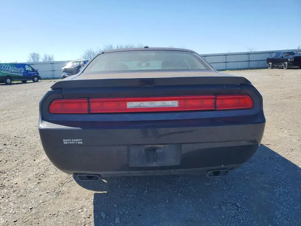 2013 DODGE CHALLENGER SXT  
