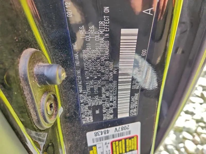 2012 TOYOTA SIENNA XLE  