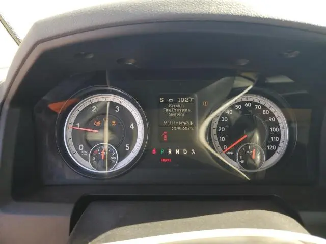 2015 RAM 1500 ST  