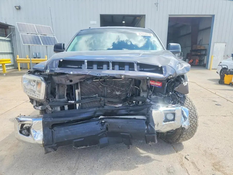 2015 TOYOTA TUNDRA   