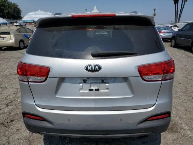 2016 KIA SORENTO LX  