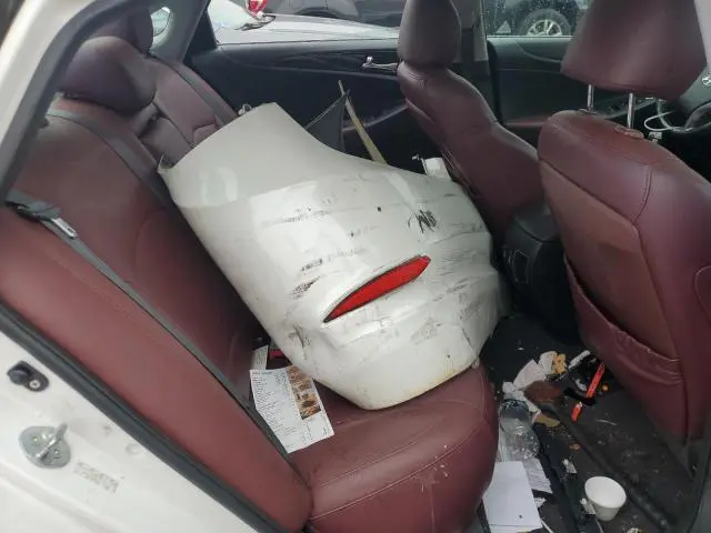 2011 HYUNDAI SONATA SE  