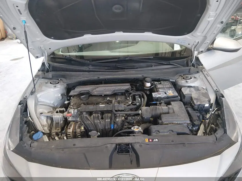 2021 HYUNDAI ELANTRA SE