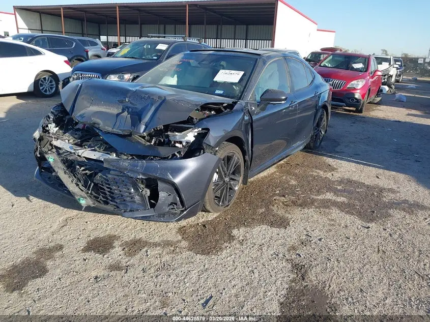 2026 TOYOTA CAMRY XSE