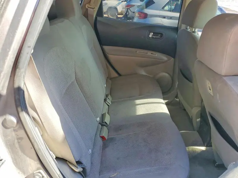 2015 NISSAN ROGUE SELECT S  