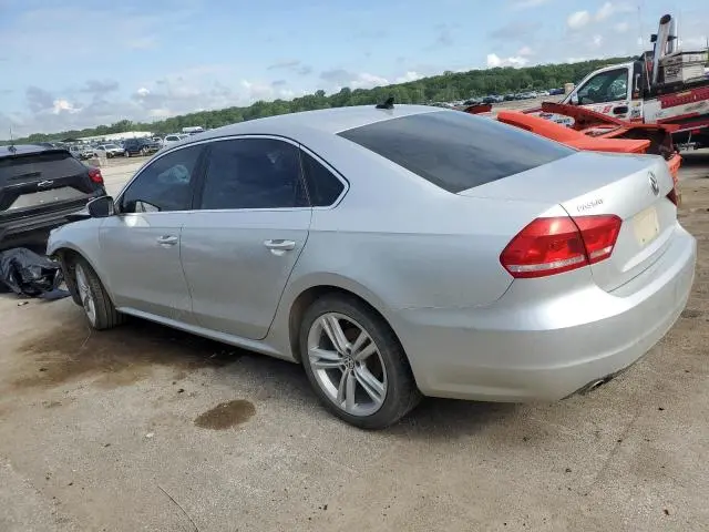 2014 VOLKSWAGEN PASSAT SE  