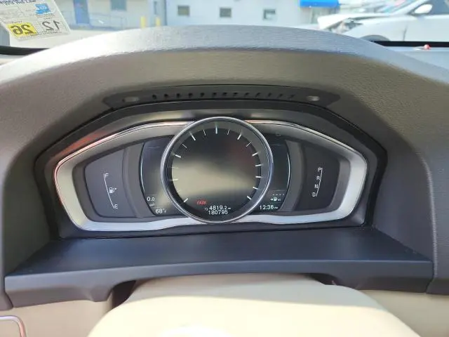 2015 VOLVO S60 PREMIER  