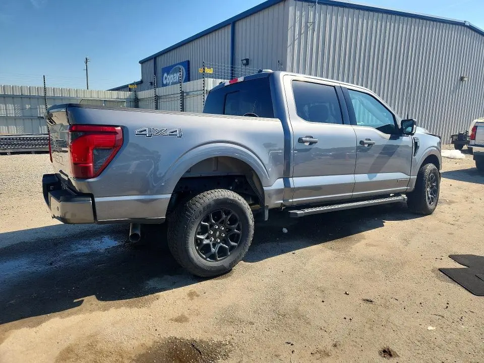 2024 FORD F150 XLT  