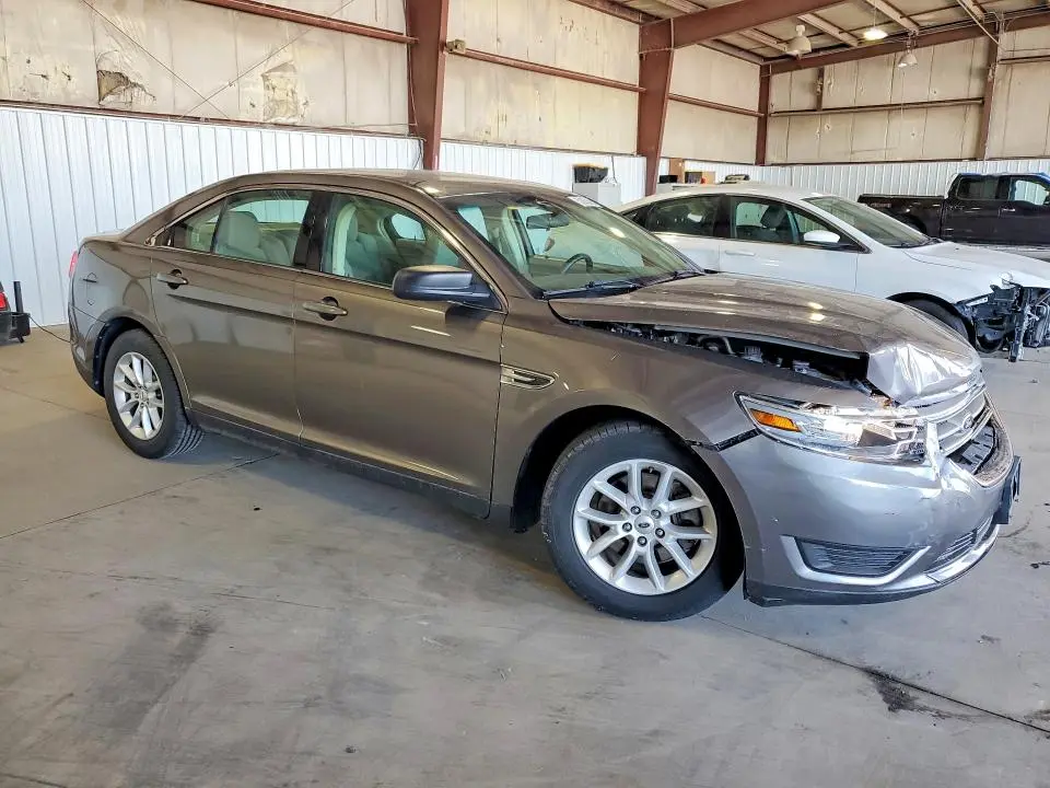 2014 FORD TAURUS SE  