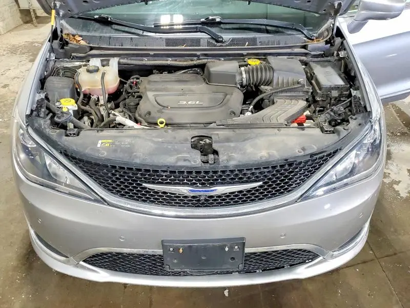 2018 CHRYSLER PACIFICA TOURING L  