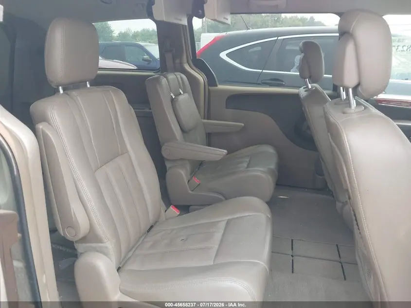 2013 CHRYSLER TOWN & COUNTRY TOURING