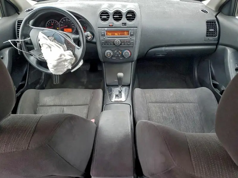 2010 NISSAN ALTIMA BASE  
