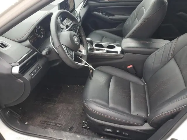 2024 NISSAN ALTIMA SR  