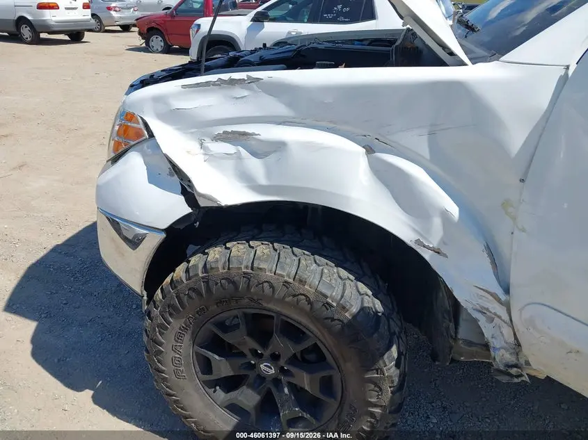 2012 NISSAN FRONTIER SL