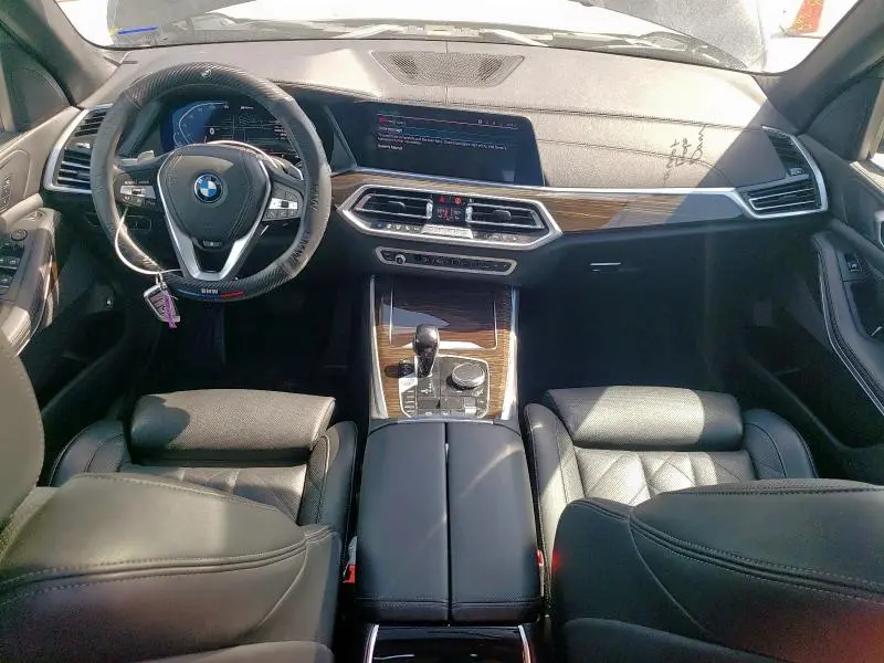 2023 BMW X5 XDRIVE45E  