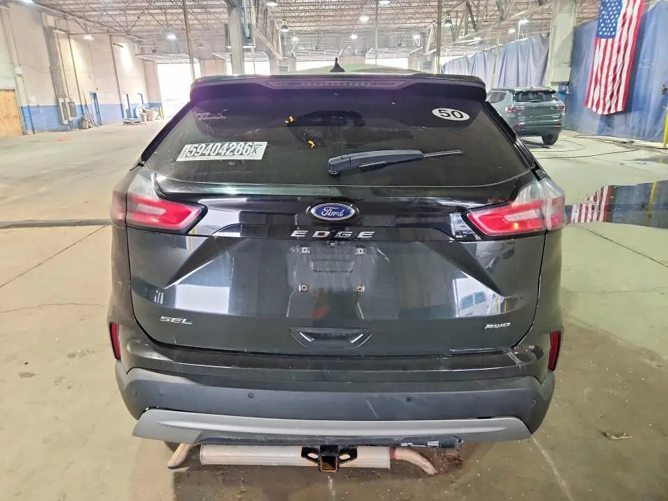 2022 FORD EDGE SEL  