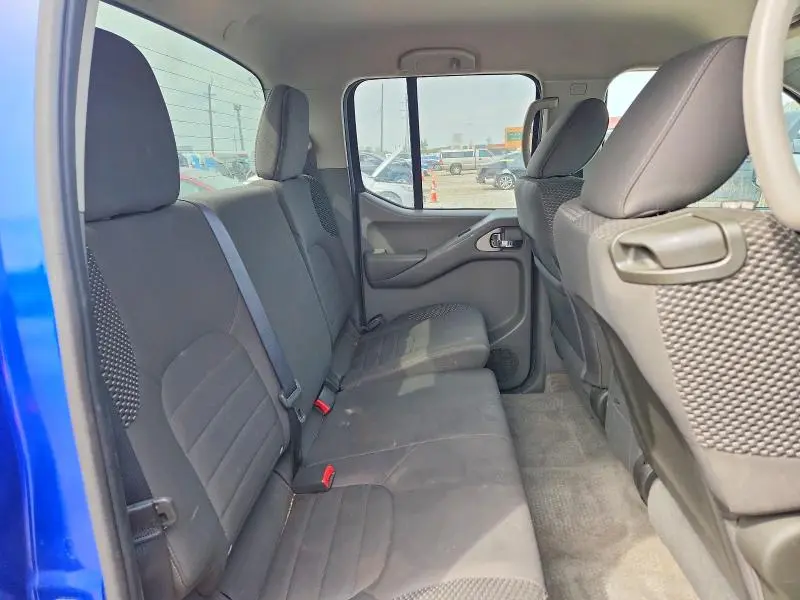 2012 NISSAN FRONTIER S  