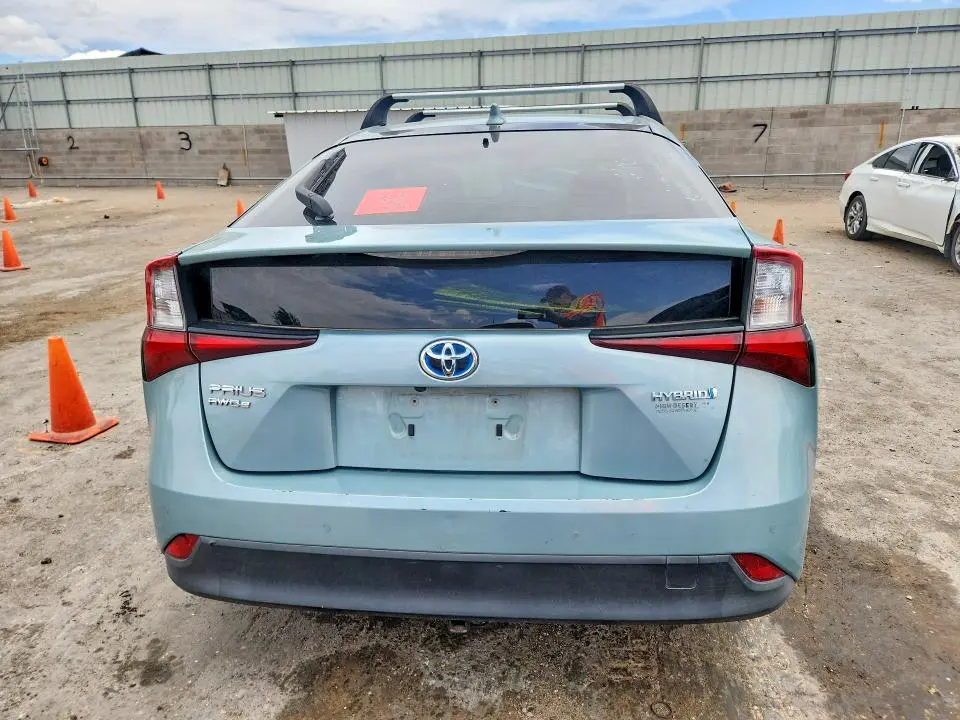 2020 TOYOTA PRIUS LE AWD-E  