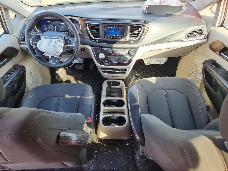 2019 CHRYSLER PACIFICA L  