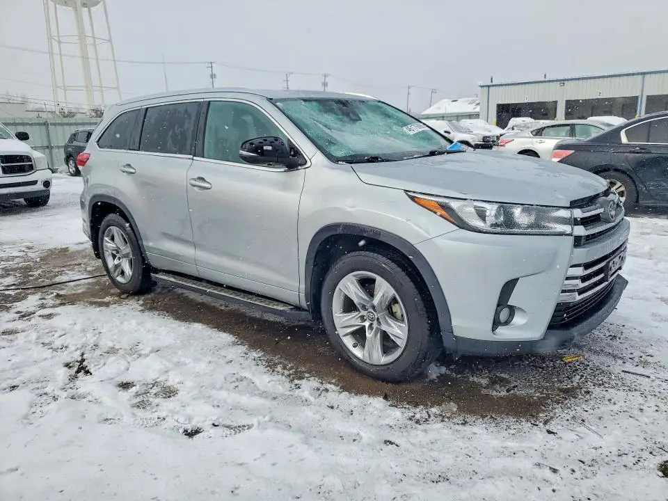 2018 TOYOTA HIGHLANDER LIMITED  