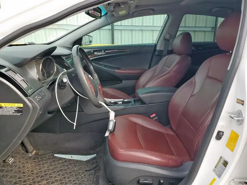 2012 HYUNDAI SONATA SE  