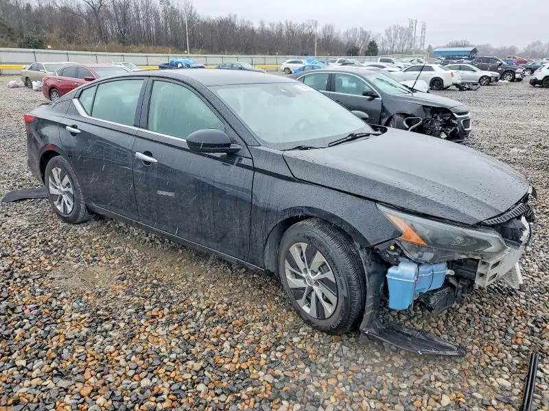 2024 NISSAN ALTIMA S  