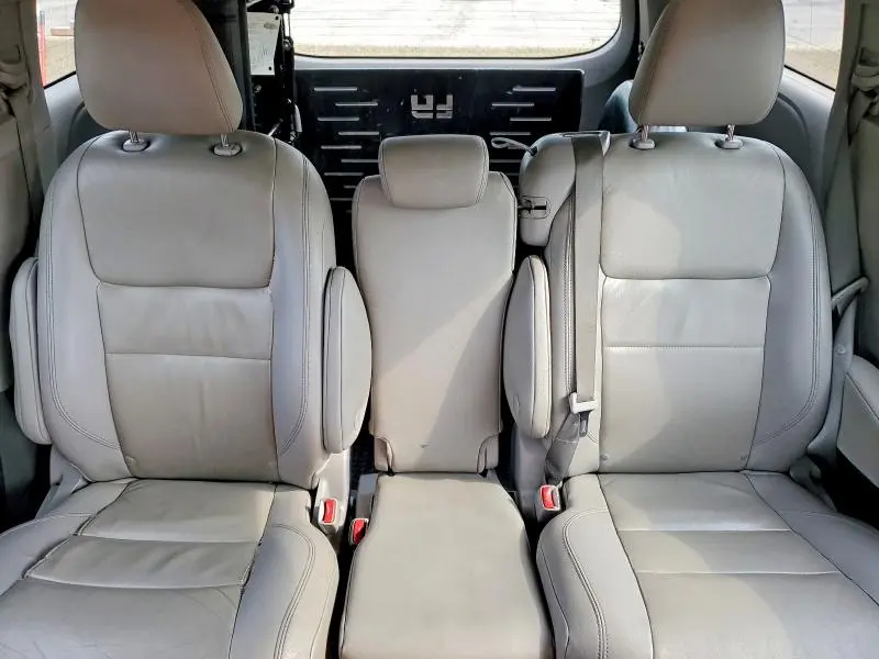 2020 TOYOTA SIENNA L  