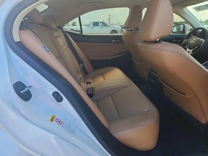 2015 LEXUS IS 250  