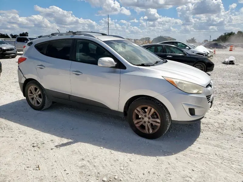 2012 HYUNDAI TUCSON GLS  