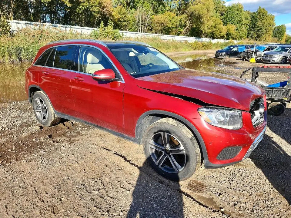 2016 MERCEDES-BENZ GLC 300 4MATIC  