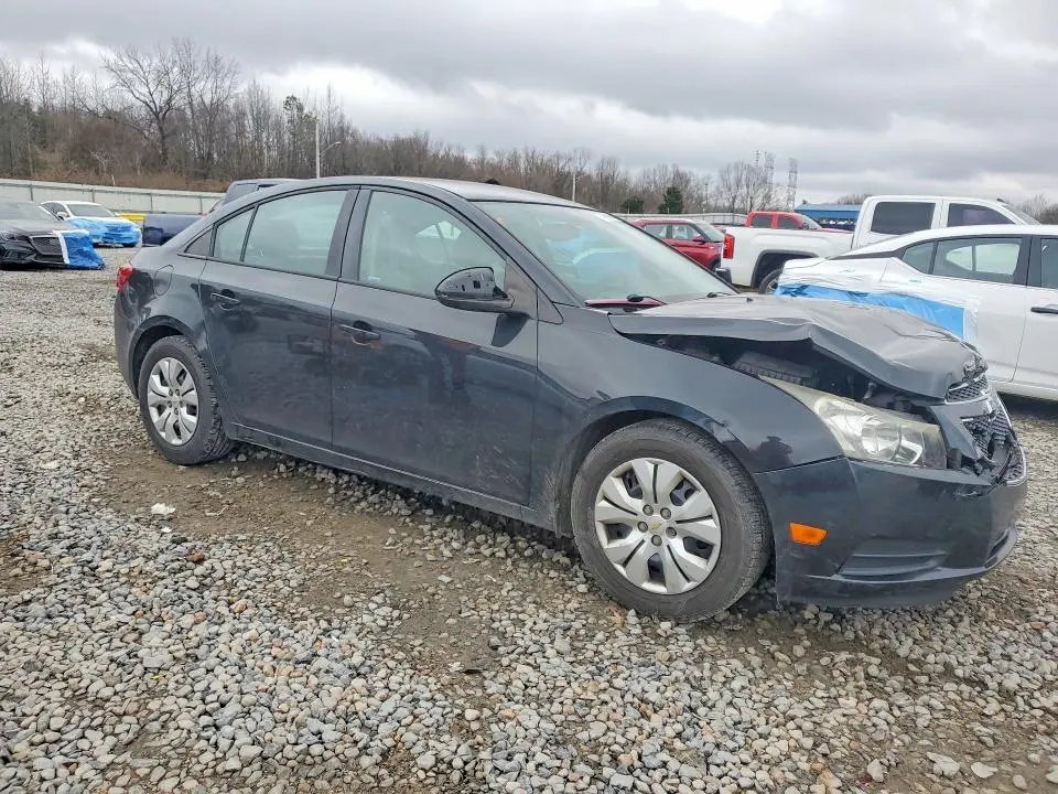 2014 CHEVROLET CRUZE LS  
