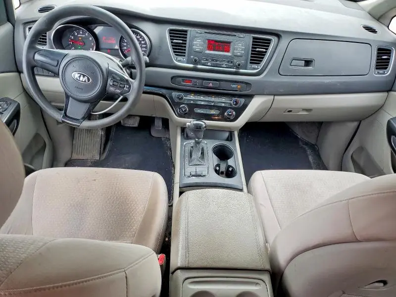 2016 KIA SEDONA L  