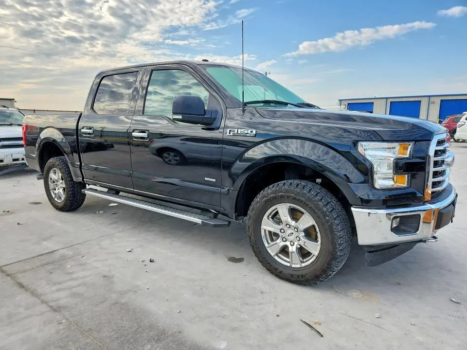 2017 FORD F150 SUPERCREW  