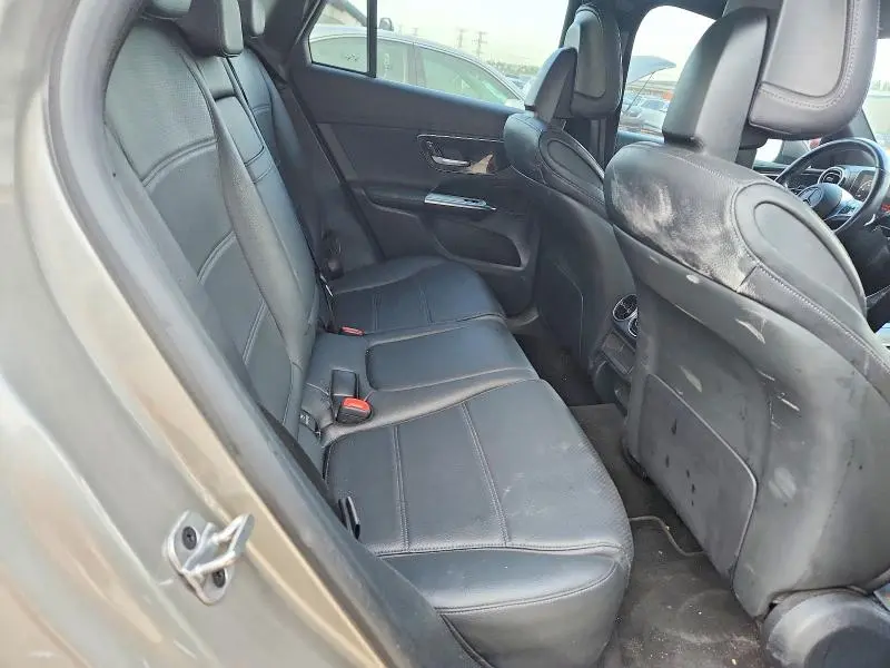 2023 MERCEDES-BENZ GLC 300 4MATIC  