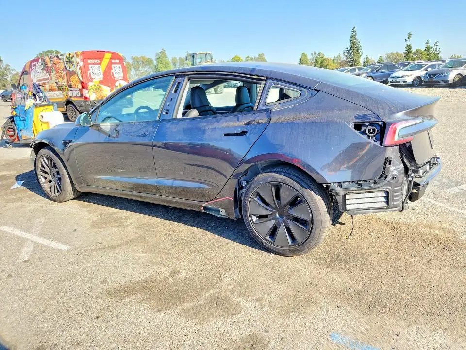 2025 TESLA MODEL 3   