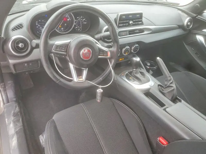 2017 FIAT 124 SPIDER CLASSICA  