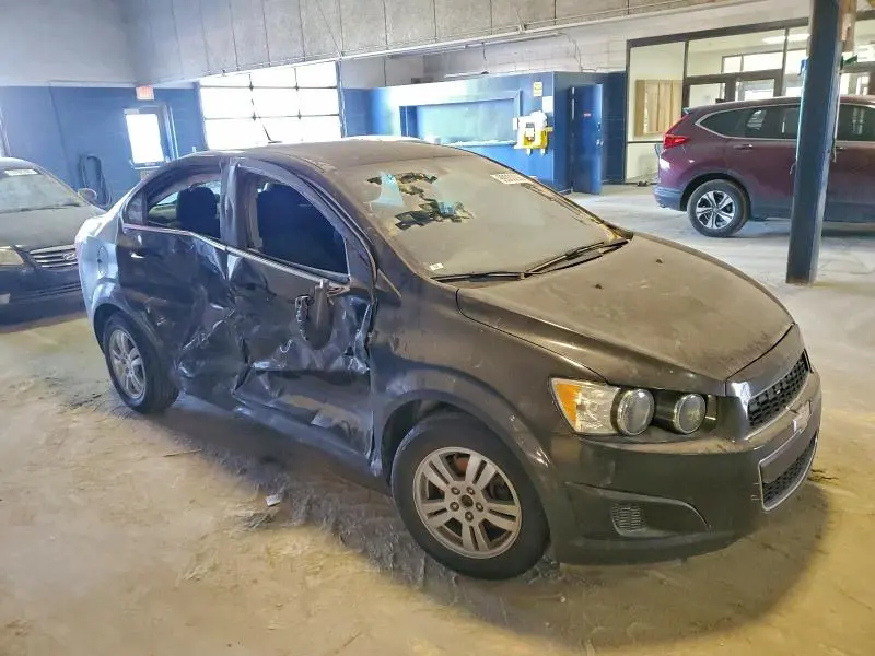 2014 CHEVROLET SONIC LT  