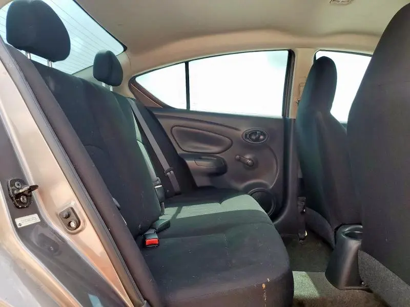 2013 NISSAN VERSA S  