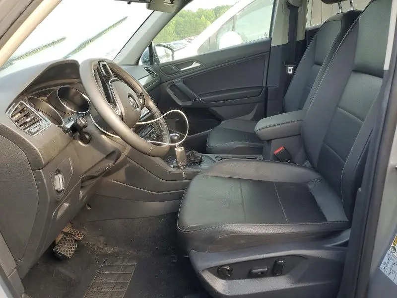 2020 VOLKSWAGEN TIGUAN SE  