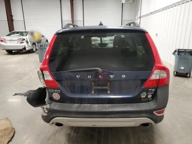 2013 VOLVO XC70 T6  