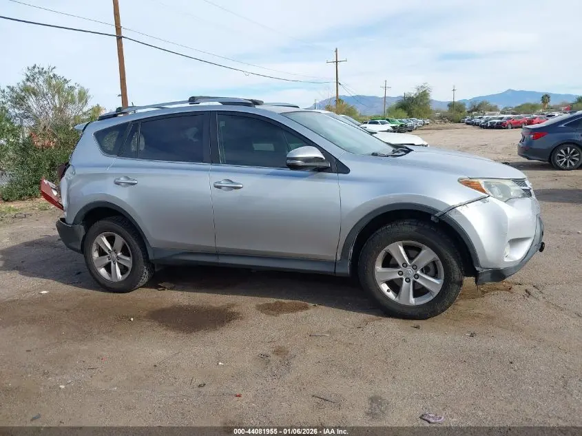 2014 TOYOTA RAV4 XLE