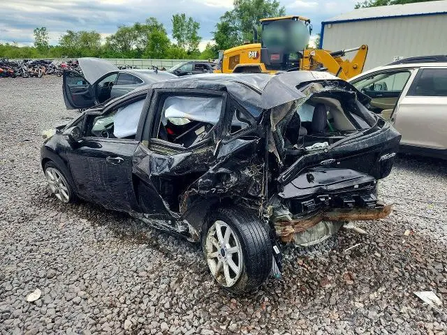 2016 FORD FIESTA SE  