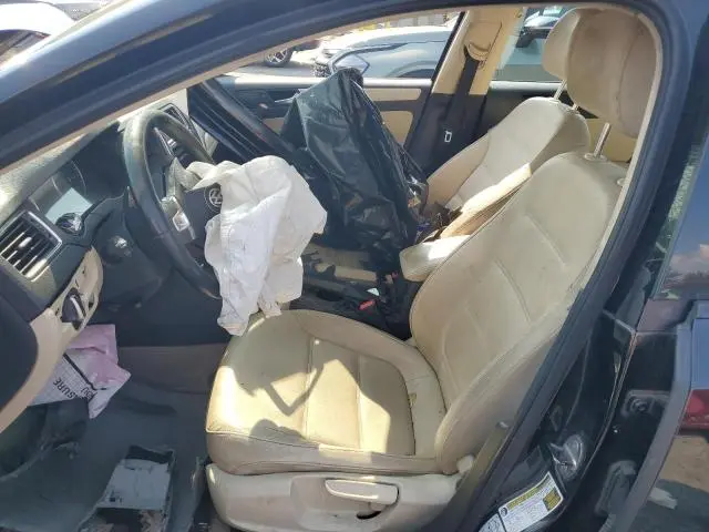 2012 VOLKSWAGEN JETTA SE  
