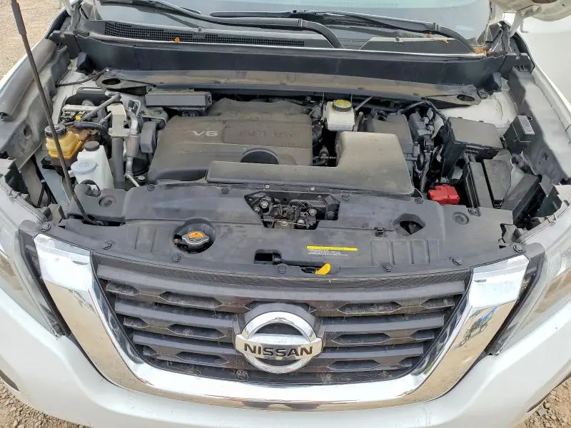 2019 NISSAN PATHFINDER SV  