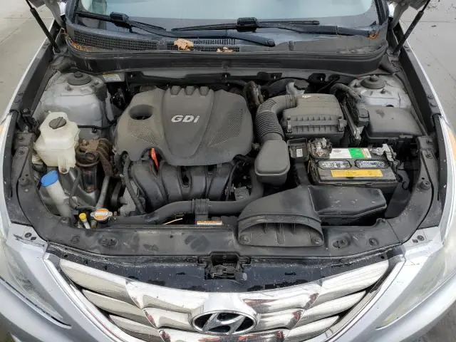 2012 HYUNDAI SONATA SE  