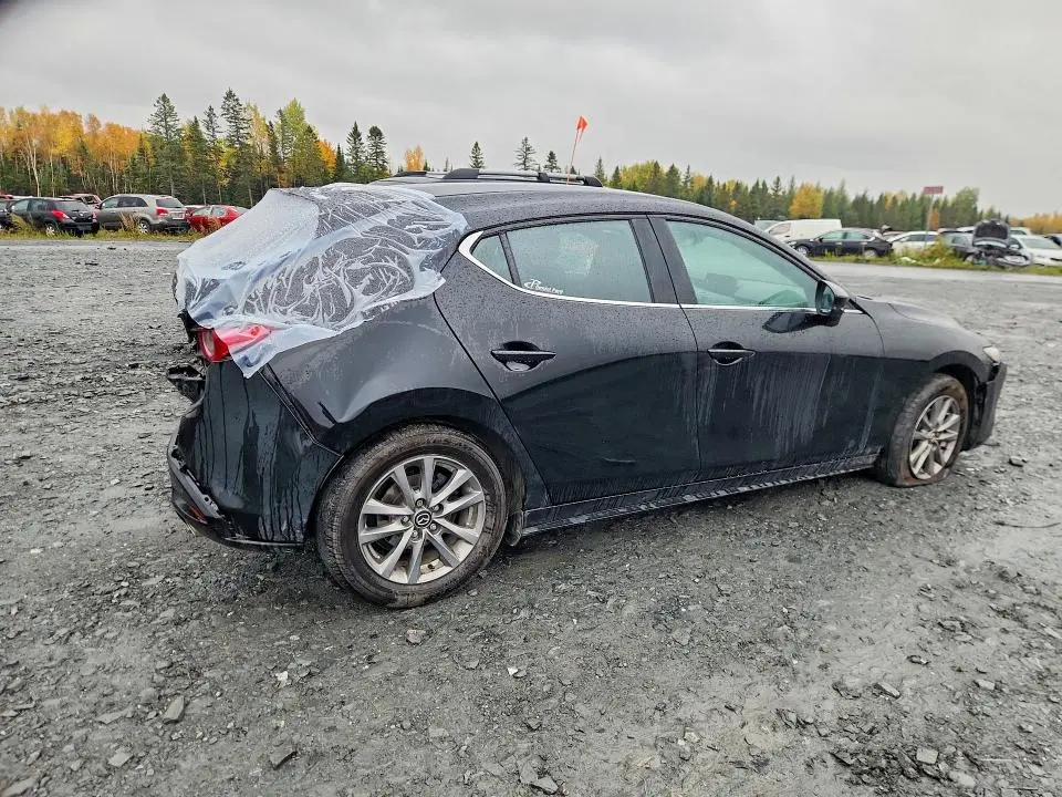 2024 MAZDA 3 SELECT SPORT  