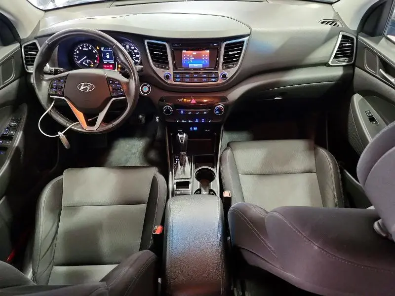 2016 HYUNDAI TUCSON SPORT  