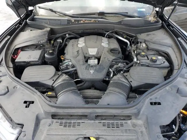 2017 MASERATI LEVANTE SPORT  