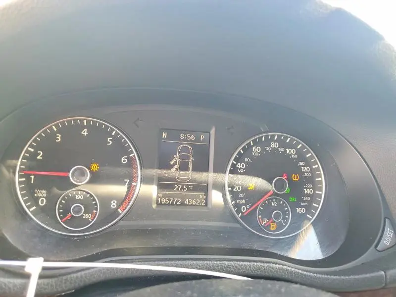 2013 VOLKSWAGEN PASSAT SEL  