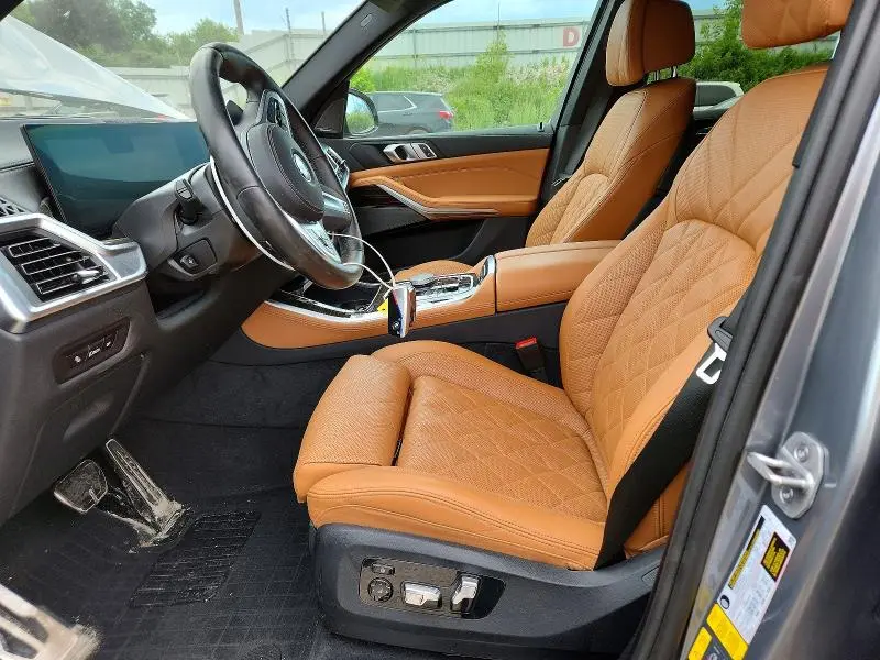 2024 BMW X5 XDRIVE50E  